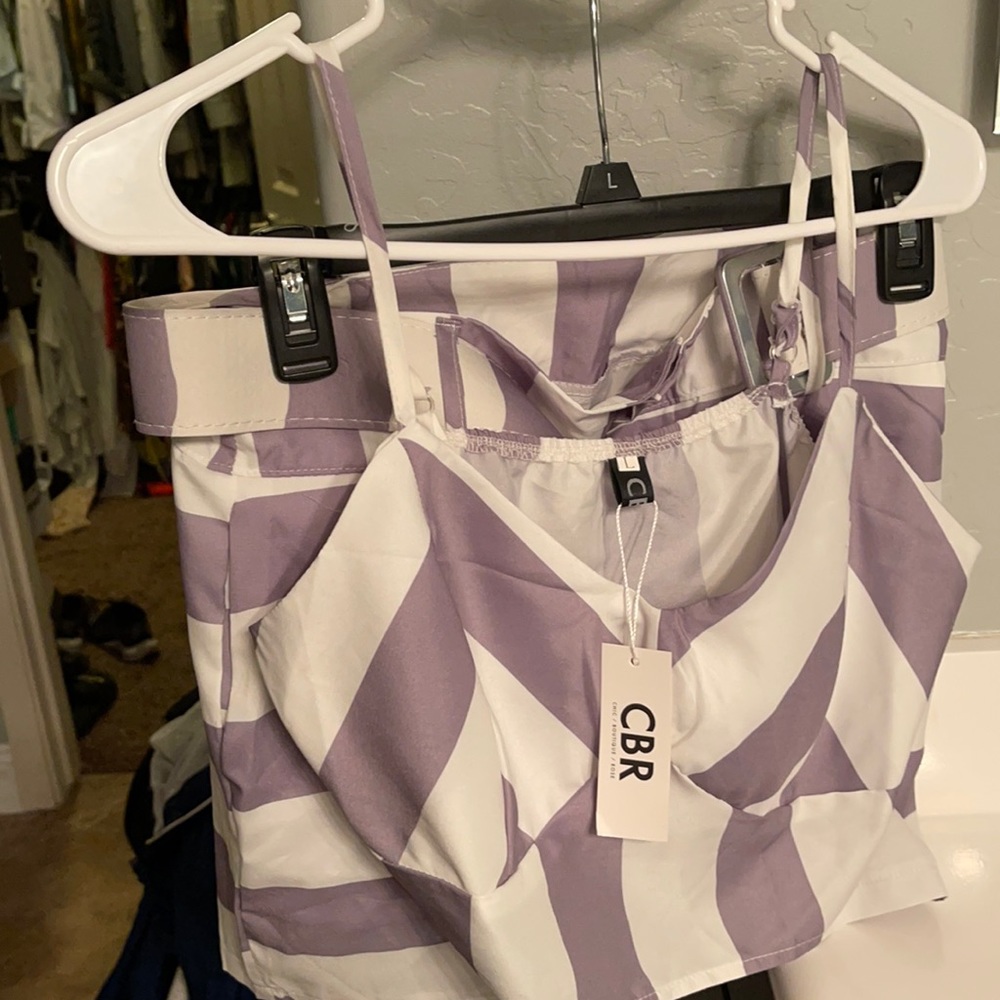 Short set crop top with tag brand new size large